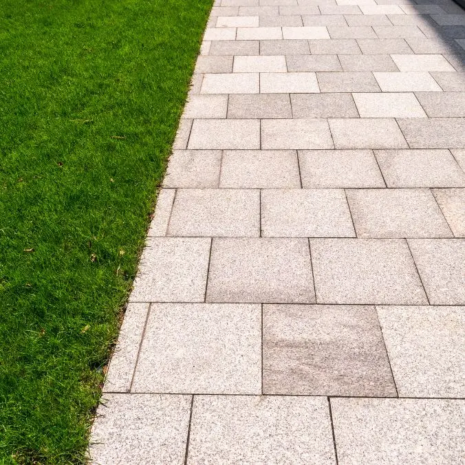 verharding in een tuin