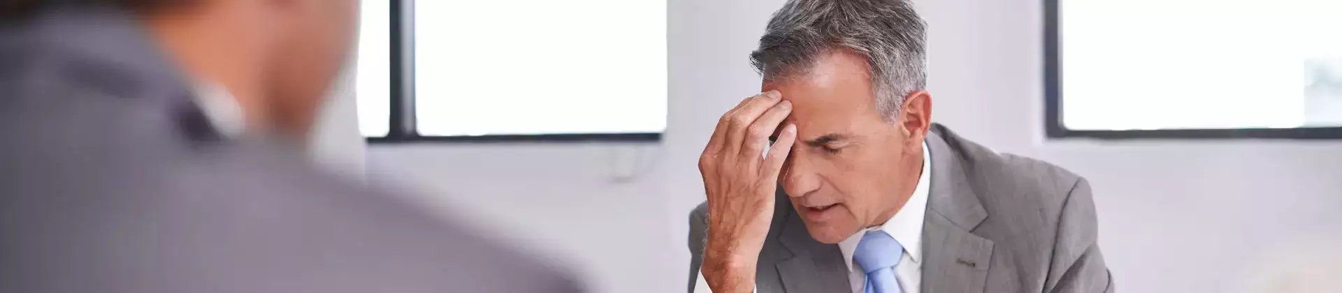 medewerker die te maken krijgt met agressie
